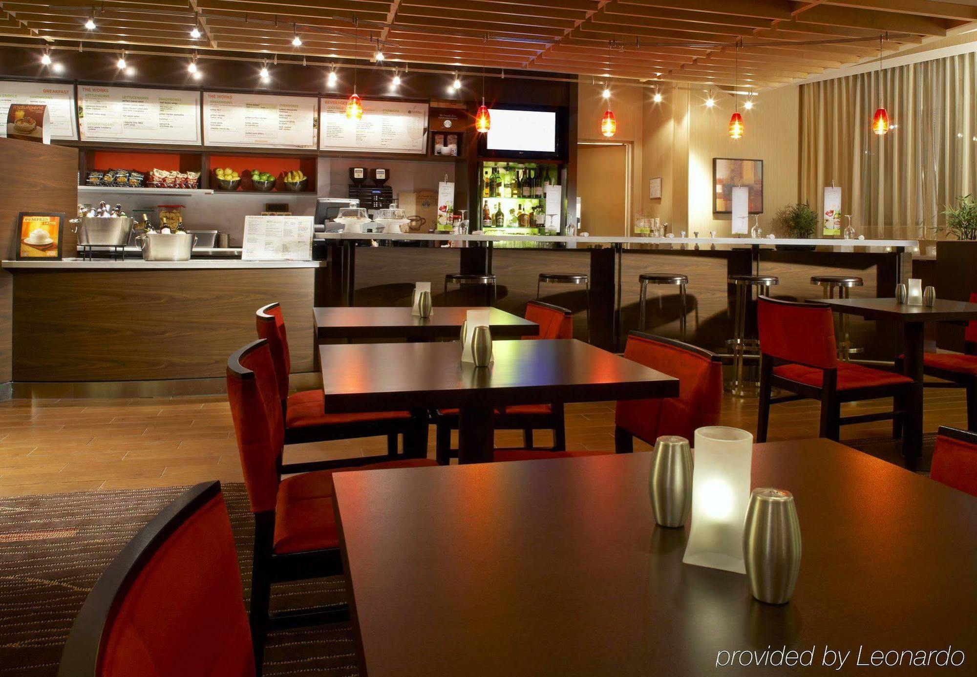 Hotel Courtyard Pittsburgh Settlers Ridge/robinson Township 3*
