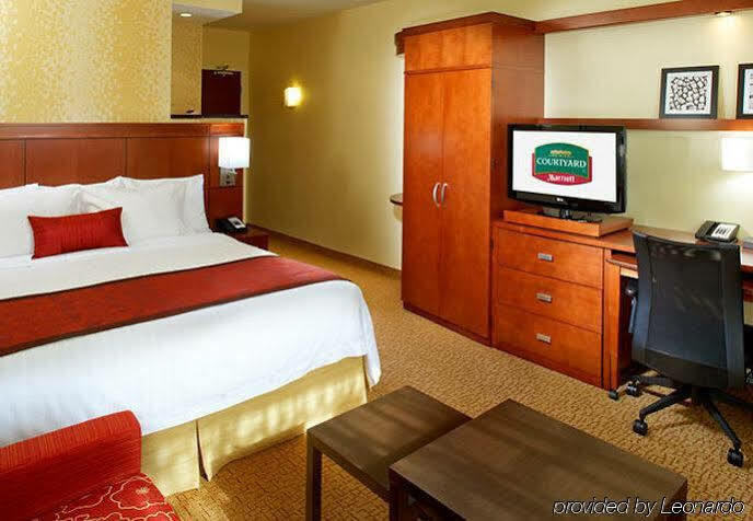 Courtyard Pittsburgh Settlers Ridge/robinson Township Hotel 3*